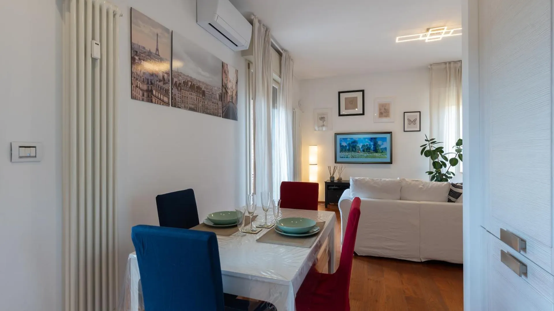 Perugino Home Bologna Apartment